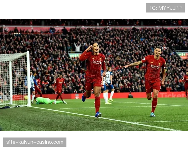 AC米兰关键战连续崩盘，防守漏洞与进攻乏力问题逐步反映到争冠形势中