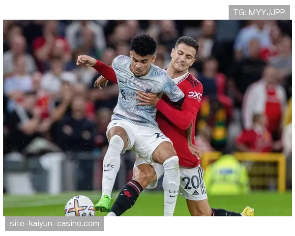 曼联战术体系缺乏稳定性，球队表现波动对赛季走势形成制约